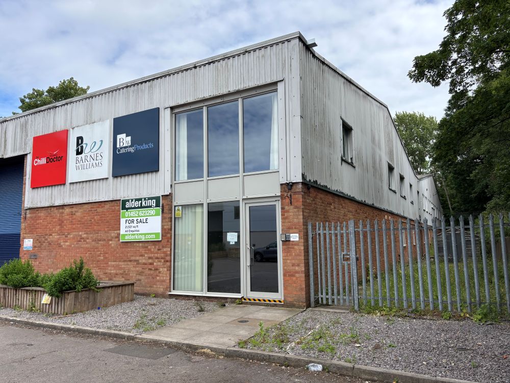 Commercial property with outstanding dilapidations at lease end