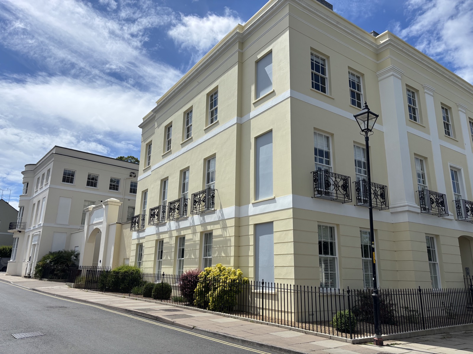 Adjoining commercial buildings subject to party wall works