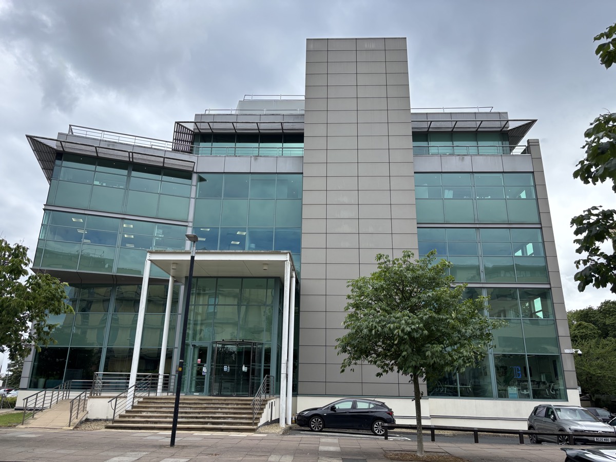 Office building pre-acquisition survey